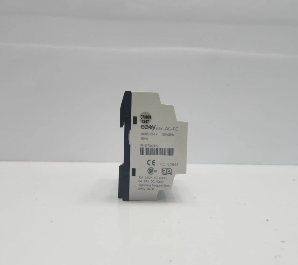 MOELLER EASY 618-AC-RC CONTROL RELAY - Vue 2